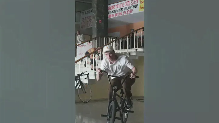 BMX Indoors - Bruno Hoffmann - Federal Bikes