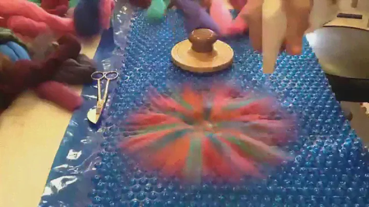 Felt flower tutorial